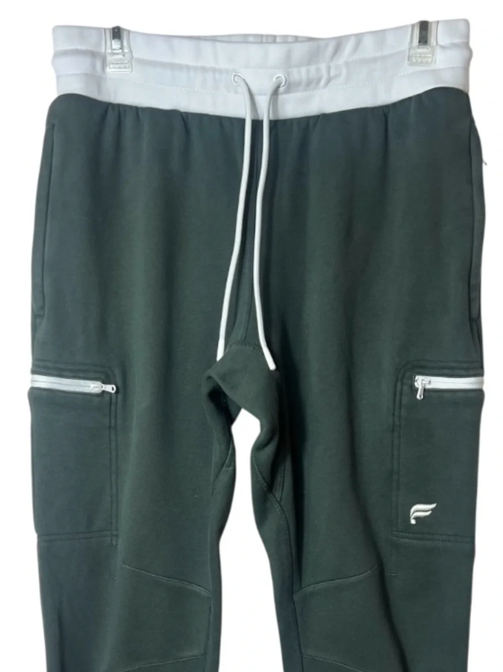 Fabletics Men’s Go To Cargo Jogger Pants Green Athleisure Comfort Casual